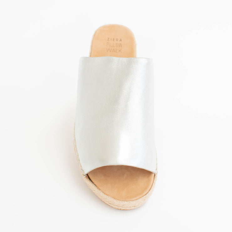 Ziera Koping Silver Sandals top. Size 43 womens shoes