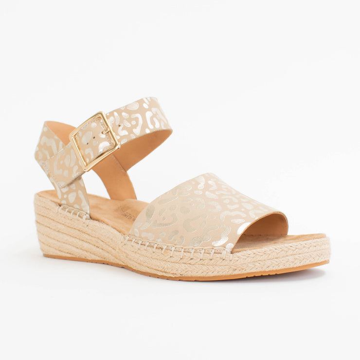 Ziera Kraig Camel Gold Leopard Sandals front. Size 43 womens shoes