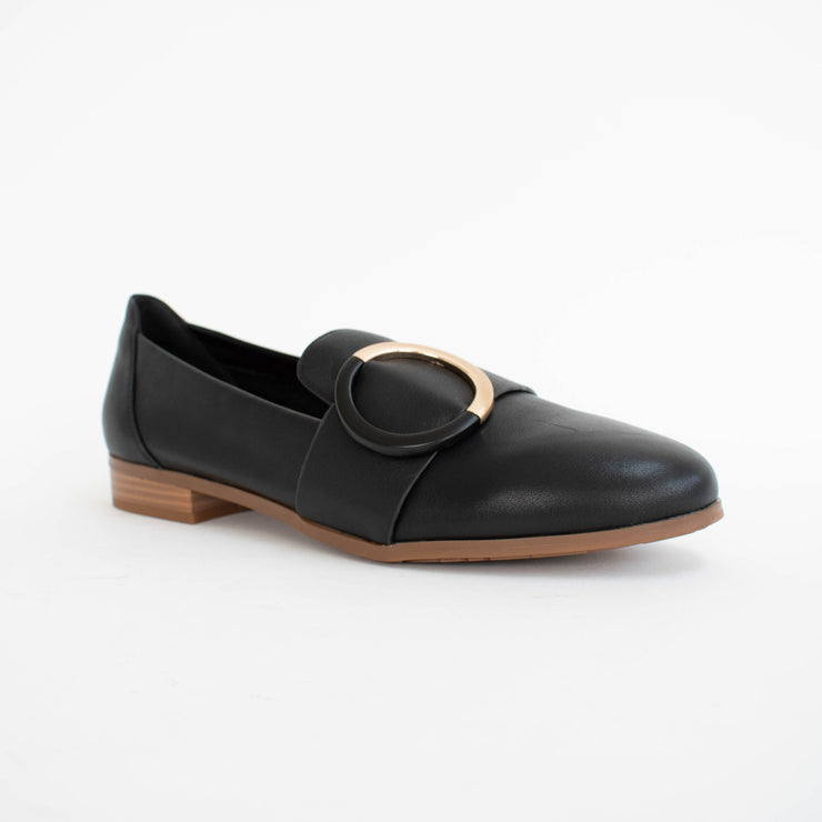 Hush Puppies Lexy Black Shoes front. Size 11 womens shoes
