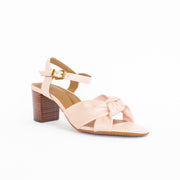 Hush Puppies Lush Misty Pink Sandals front. Size 11 womens shoes