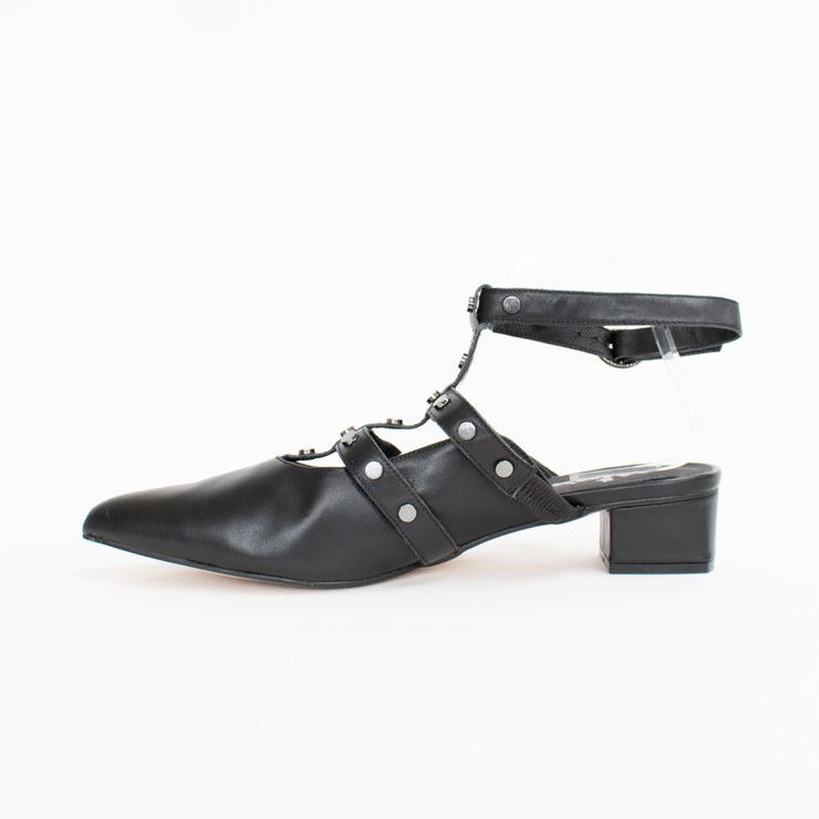Minx Macy Black Sandals inside. Size 45 womens shoes