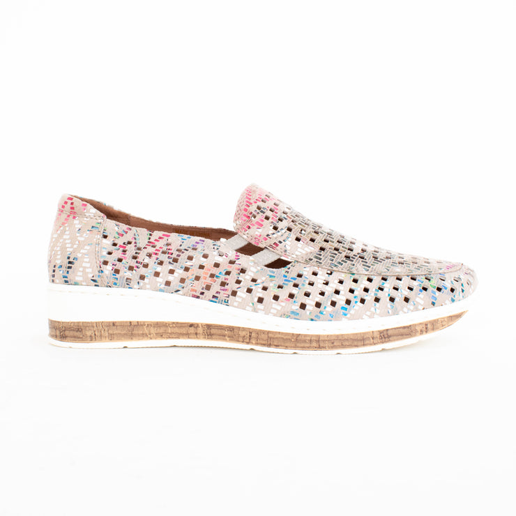 Cassini Monkey Cream Zig Zag Shoes side. Size 42 womens shoes