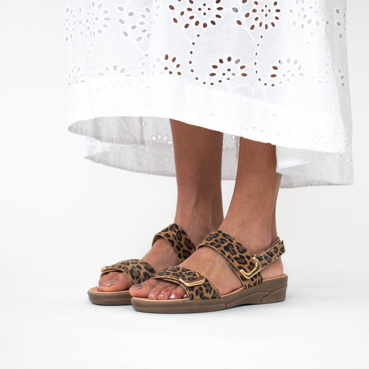 Klouds Elegance Leopard Print Sandal Model shot