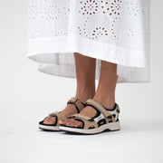 Josef Seibel Estelle 02 Beige Multi Model Shot