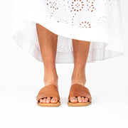 Bresley Sooty Brandy Slides Model Shot