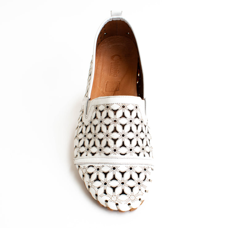 Cabello Muriel White Shoes top. Size 42 womens shoes