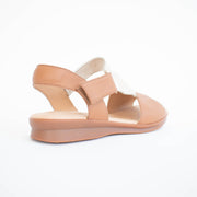 Hush Puppies Nizki Tan Champagne Sandals back. Size 12 womens shoes
