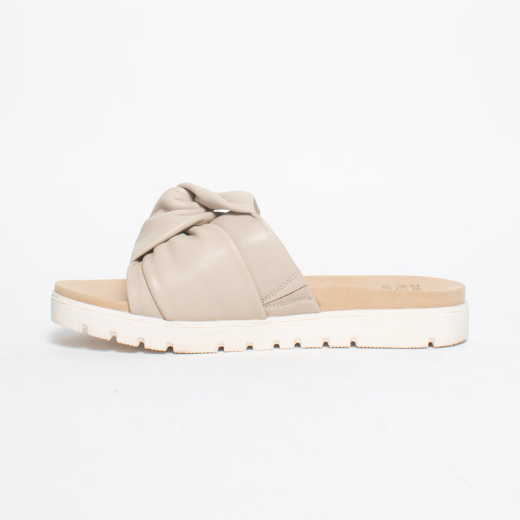 Ziera Nulla Almond Slide inside. Size 42 womens shoes