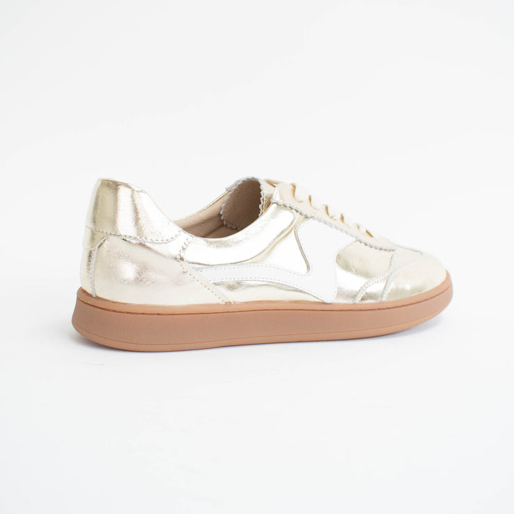 Hinako Ocastro Light Gold Sneakers back. Size 44 womens shoes