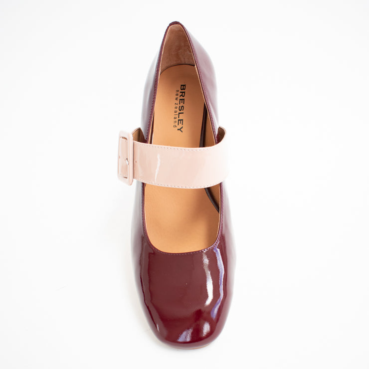 Bresley Pagoda Wine Nude Shoes top. Size 42 womens shoes