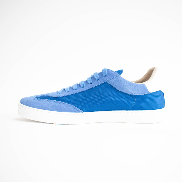 Victoria Paloma Azul Sneakers inside. Size 45 womens shoes
