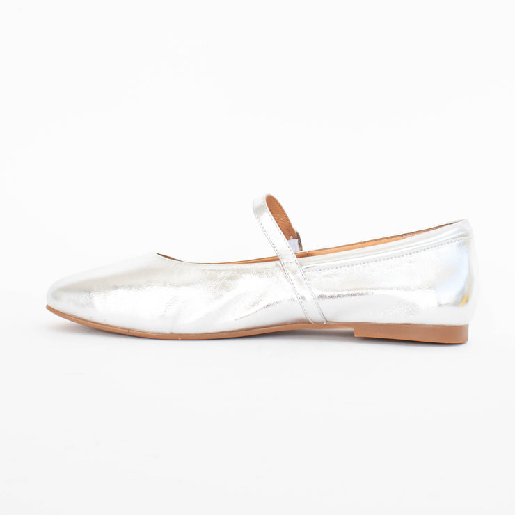 Bresley Passy Silver Shoes inside. Size 46 womens shoes