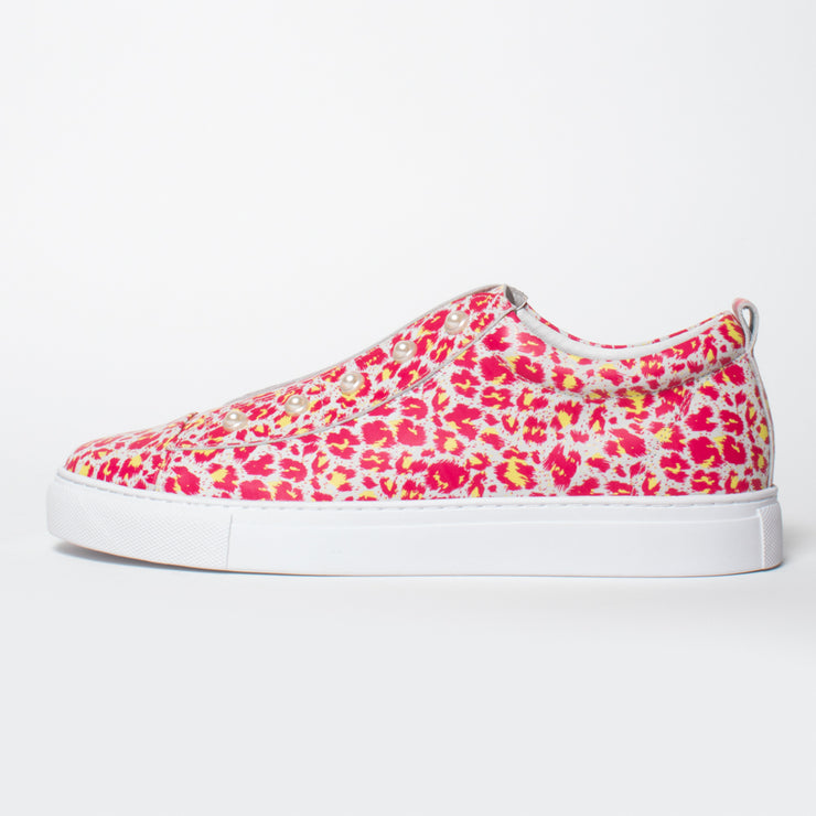Minx Pearla MInt Swirl Sneaker inside. Size 46 womens shoes