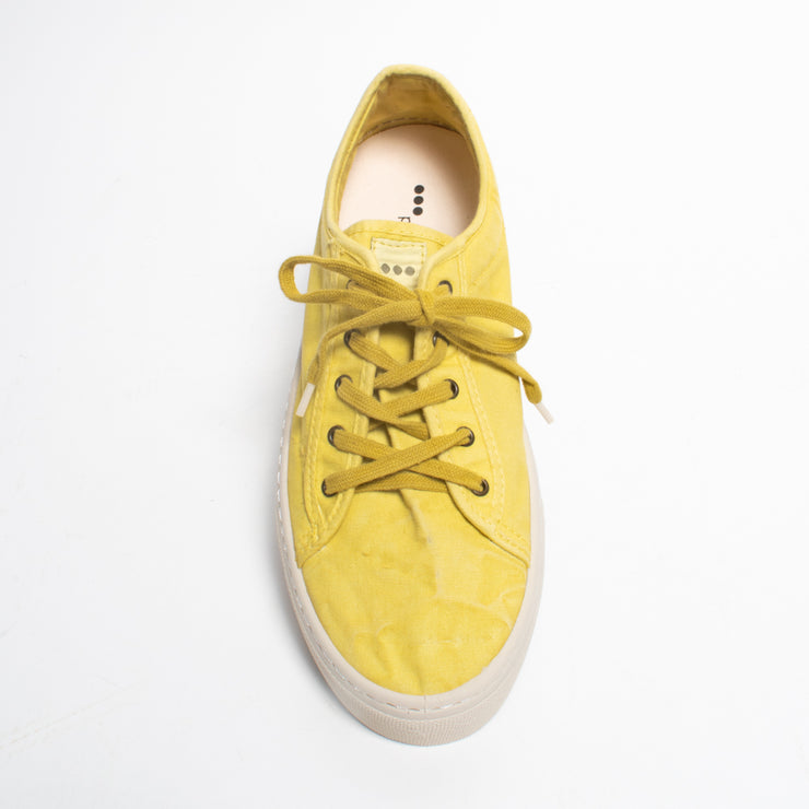 Potomac Portafino Amarillo Sneaker top. Size 42 womens shoes