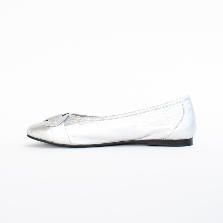 Bresley Pushy Silver Snake Shoes inside. Size 45 womens shoes