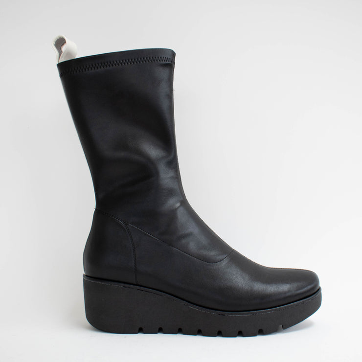 Bresley Petunia Black Cream Boot side. Size 42 womens shoes