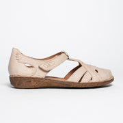 Josef Seibel Rosalie 29 Creme Shoe side. Size 42 womens shoes
