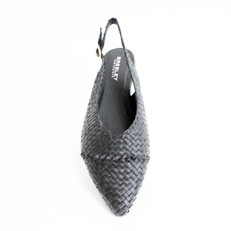 Bresley Safari Black Shoes top. Size 42 womens shoes