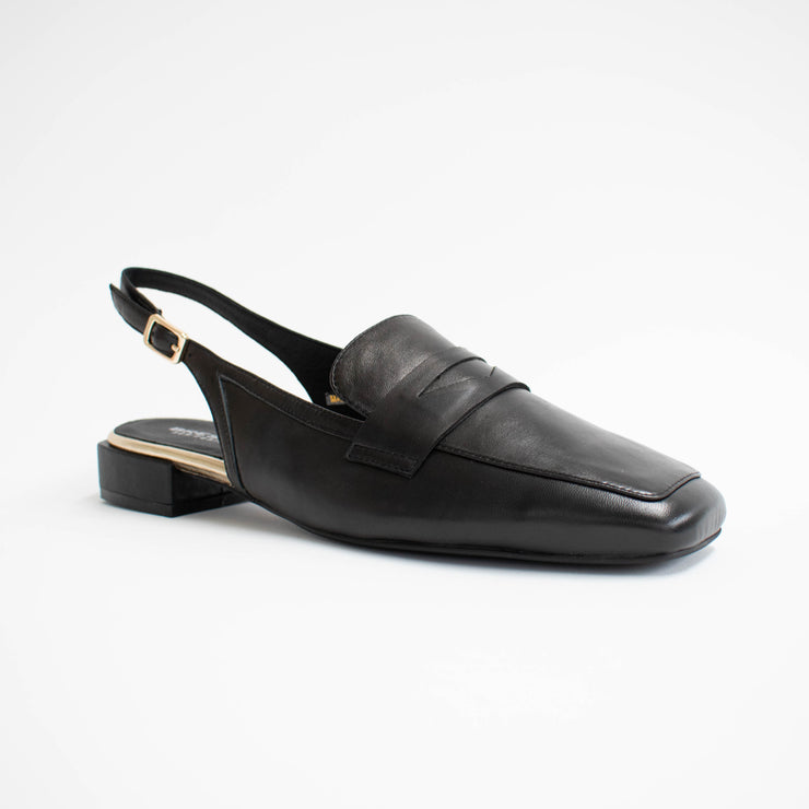 Sindy Black