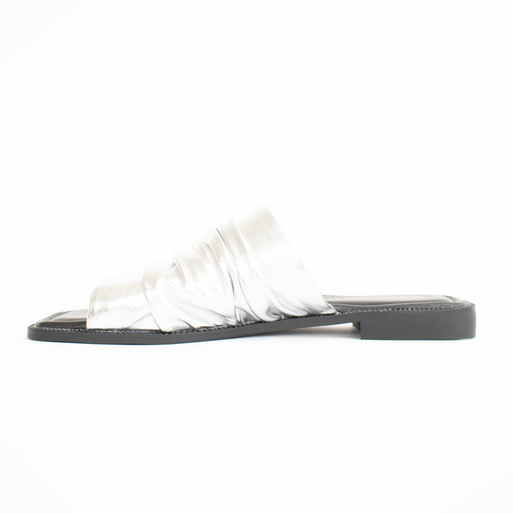 Bresley Slim Silver Sandals inside. Size 45 womens shoes