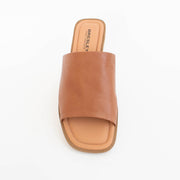 Bresley Sooty Brandy Sandals top. Size 46 womens shoes