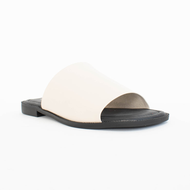 Bresley Sooty White Sandals front. Size 43 womens shoes