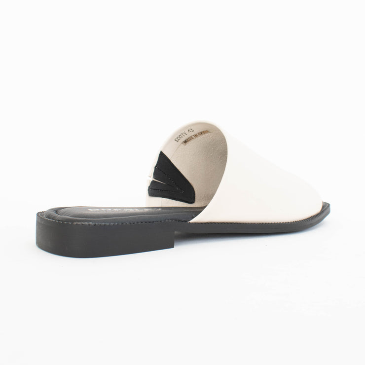 Bresley Sooty White Sandals back. Size 44 womens shoes