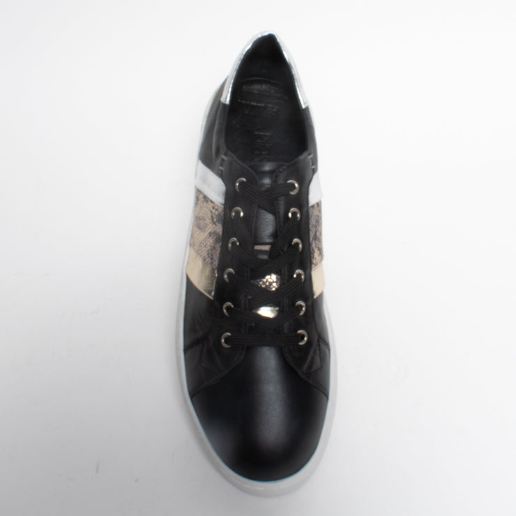 Rilassare Tabes Black Python Sneakers top. Size 42 womens shoes
