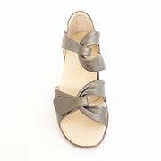 Klouds Tara Pebble Metallic Sandals top. Size 43 womens shoes