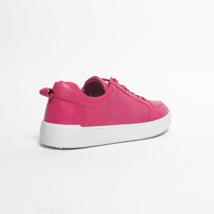 Rilassare Tether Magenta Sneakers back. Size 44 womens shoes
