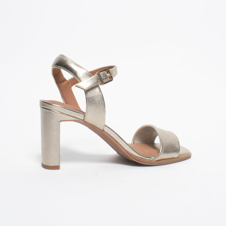 Hush Puppies Tilos Champagne Sandal back. Size 12 womens shoes