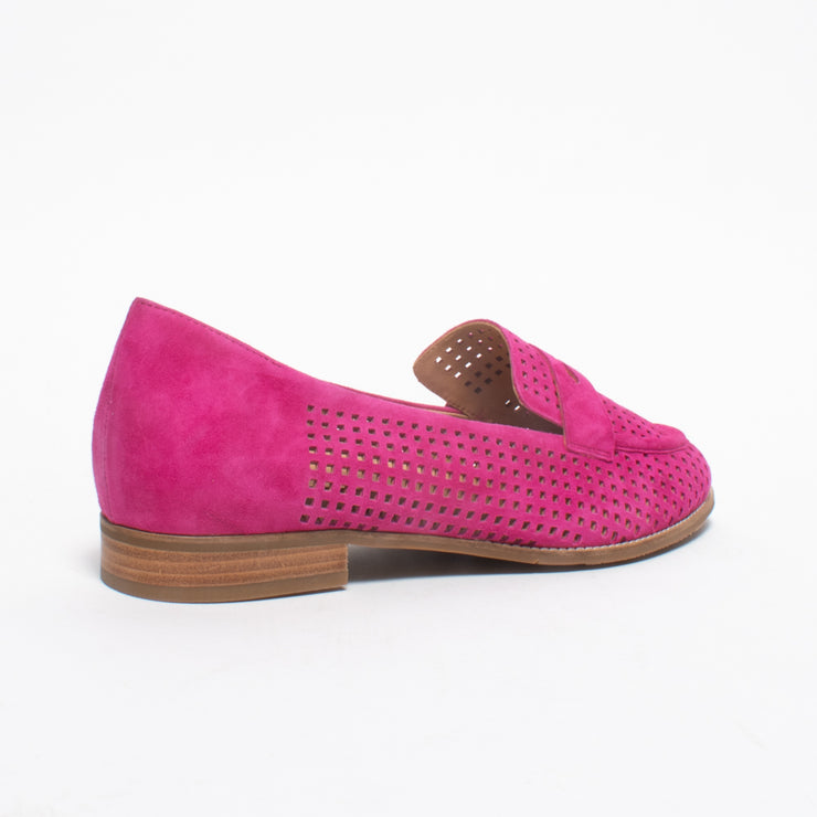 Ziera Toppiey Fuchsia Suede Loafer back. Size 44 womens shoes