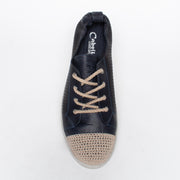 Hush Puppies Spin White Sneaker top. Size 42 womens shoes