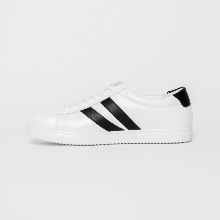 Cabello Ultimate White Black Sneaker inside. Size 42 womens shoes