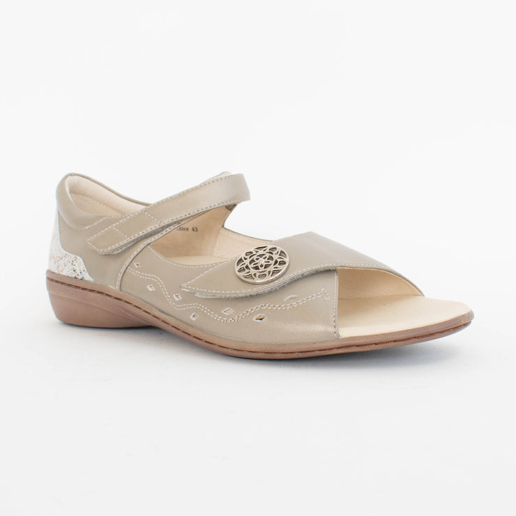 Klouds Venice Champagne Sandals front. Size 43 womens shoes