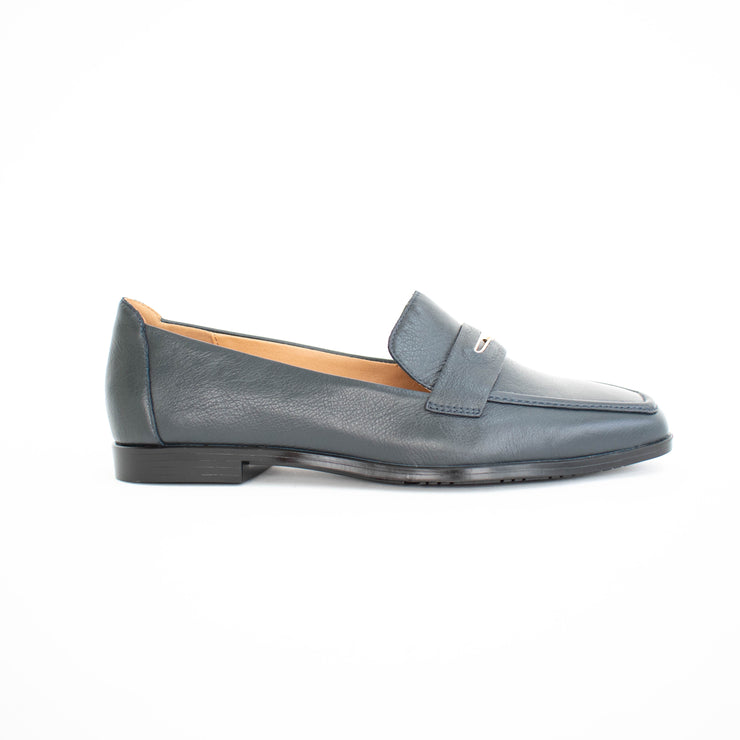 Hush Puppies Zabrina Midnight Shoes side. Size 10 womens shoes