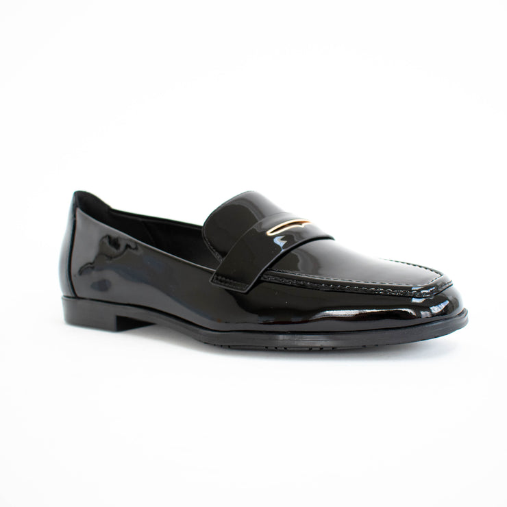 Hush Puppies Zabrina Black Patent Shoes front. Size 11 womens shoes