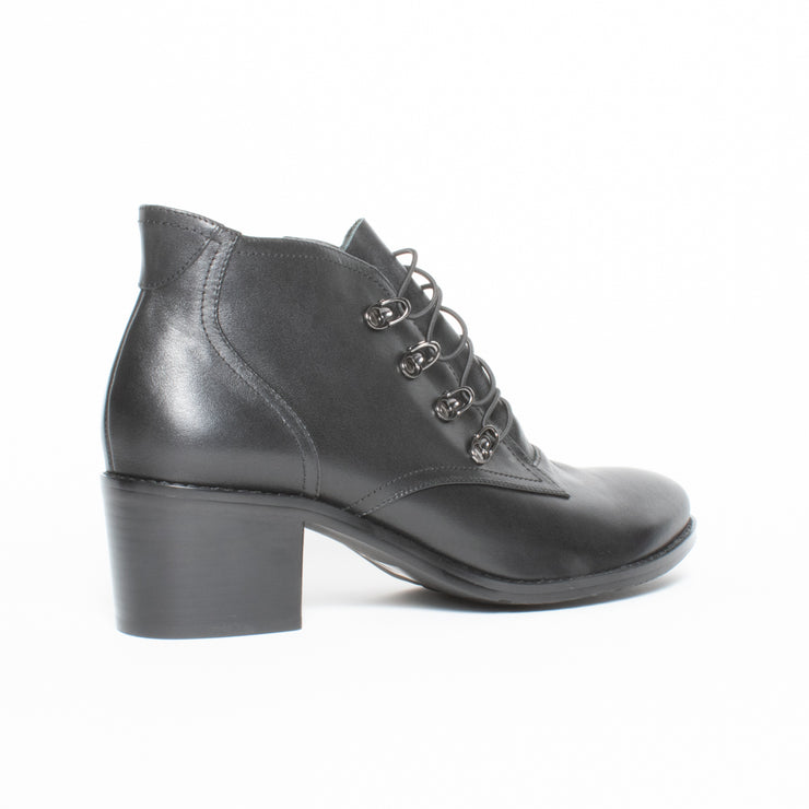 CBD Zara Black Ankle Boot back. Size 44 womens shoes