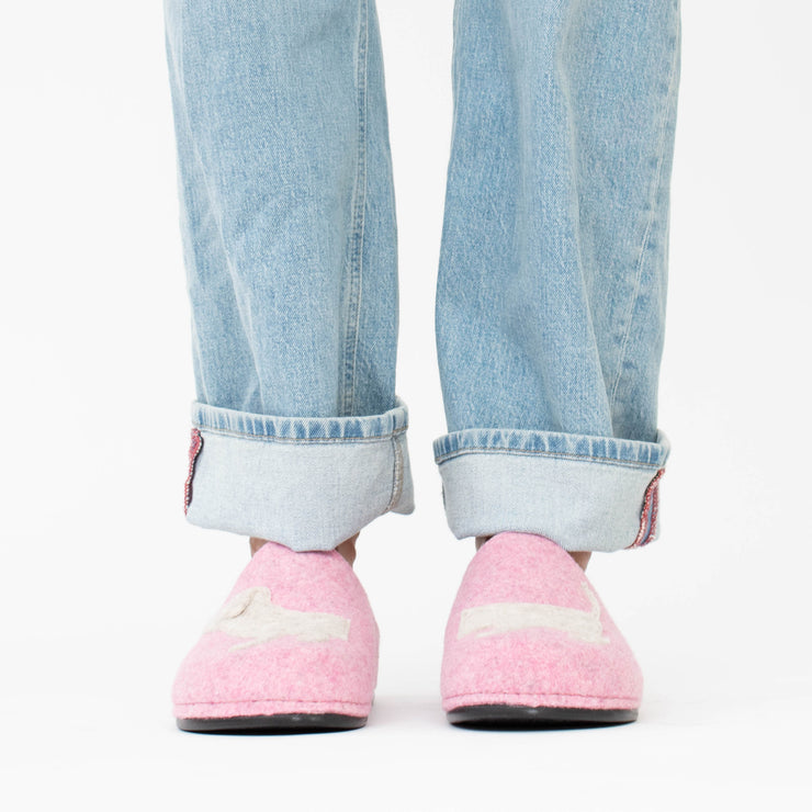 Dr Feet Honey Pink Oatmeal Slippers Model Shot. Size 43 womens shoes