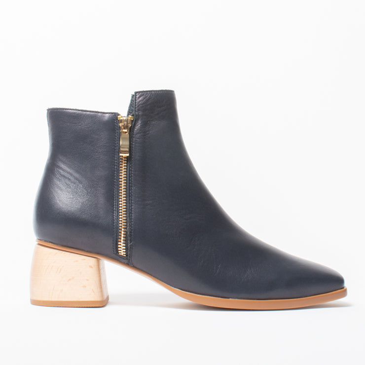 Bresley Pippy Navy Ankle Boot inside. Size 45 womens shoes