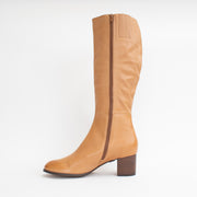Django and Juliette Sled New Tan Long Boot inside. Size 45 womens shoes