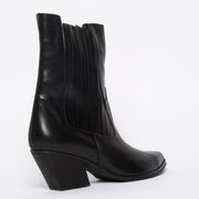 Babouche Lifestyle Requel Black Ankle Boots back. Size 42 women's boots