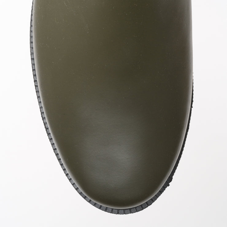 Muddy Olive top. Size 12 women’s boots