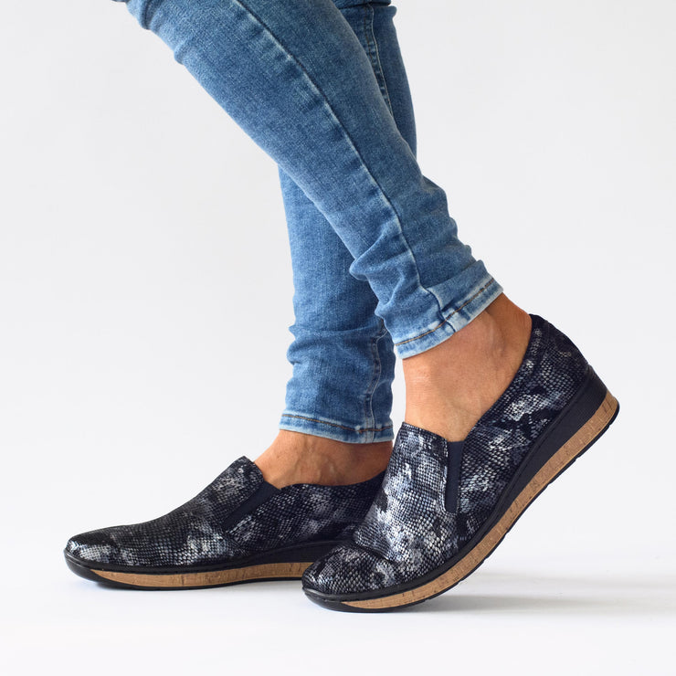 Model wearing Cassini Mantilly Navy Reptile Shoes. Womens size 43 shoes