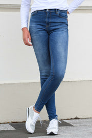 Tall woman wearing Tanya B 34Leg Talia Wash Jeans for tall women