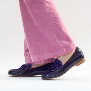 Model wearing Ziera Tulips shoes in Purple Spot. Size 43 womens shoes