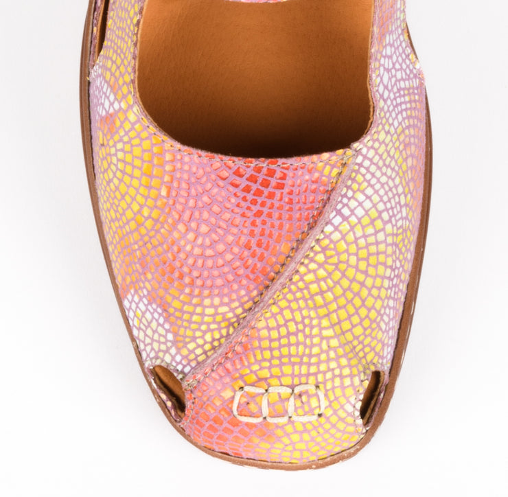 Cassini Magic Peachy Shoe toe. Size 43 womens shoes