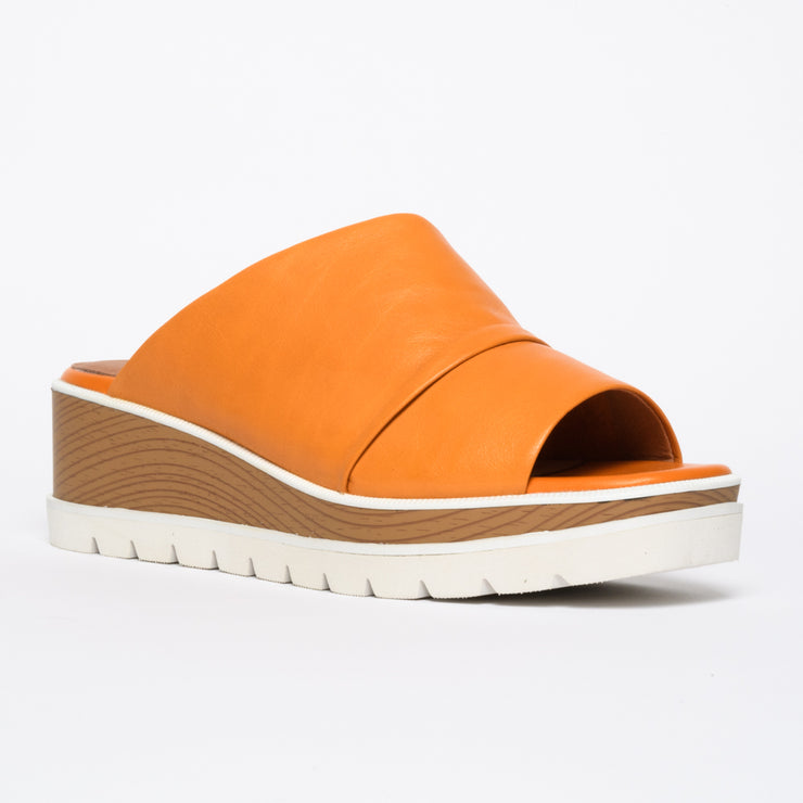 Bresley Soonas Amber Sandal front. Size 43 womens shoes