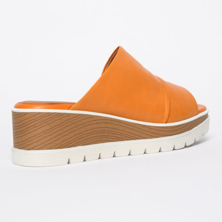 Bresley Soonas Amber Sandal back. Size 44 womens shoes