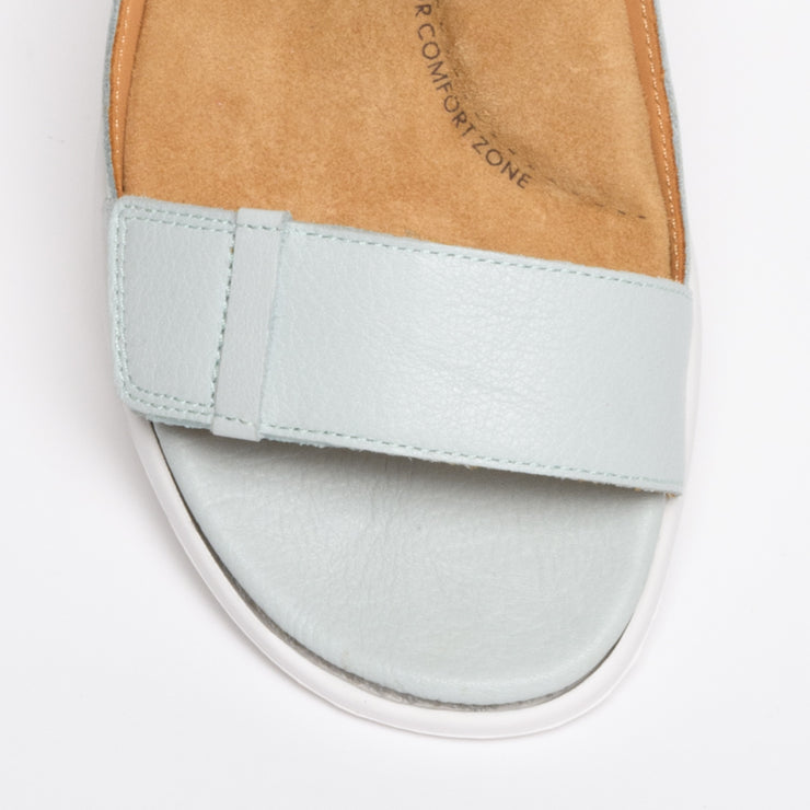 Ziera Ilisha Pale Blue Sandal toe. Size 43 womens shoes